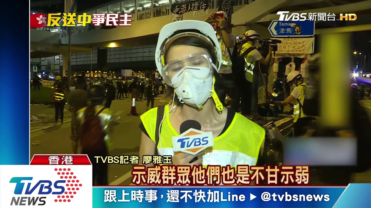 港鎮暴警午夜驅離 催淚彈、胡椒噴霧清場