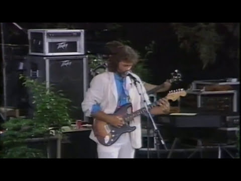 GARY MORRIS - 100% CHANCE OF RAIN (LIVE)