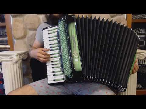 OTTASUPTSMGNS - Green Shadow Ottavianelli Superior Trentasette Piano Accordion LMMM 37 96 $4499