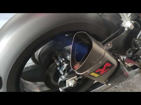 Yamaha R1 2018 decel popping