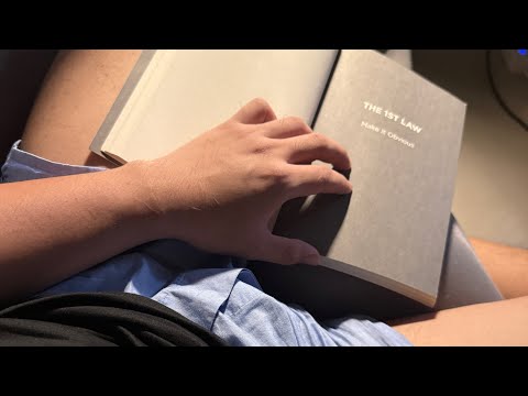 Vlog 1: Reading my first book (Atomic Habits)