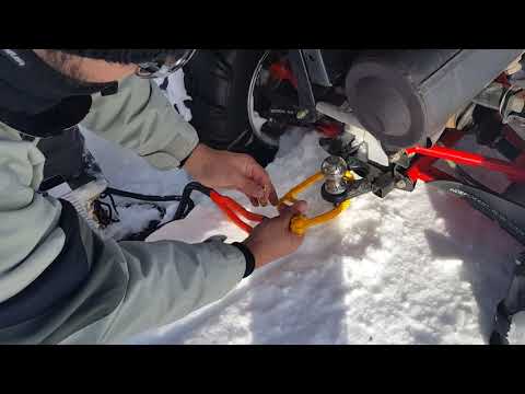 Attaching the Tactical Recovery Equipment ATV/UTV Soft shackle