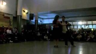 Ozgur El turquito Demir y Cecilia Berra tango nuevo en Malcom "Siempre me que dará" Bebe.