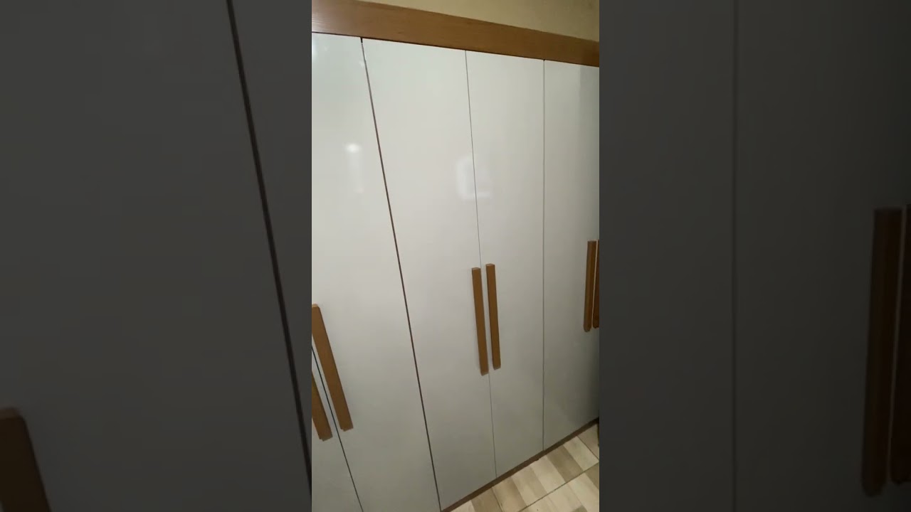 Guarda roupa Casal Malibu 6 portas 2 gavetas Rufato