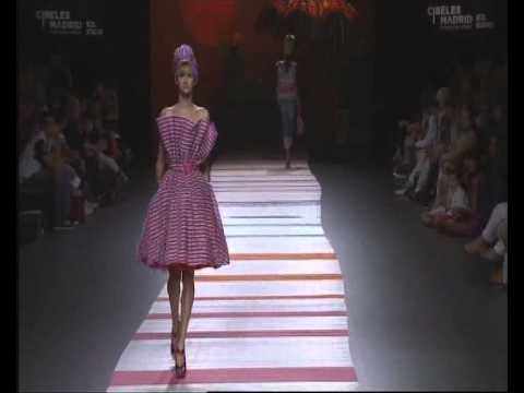CIBELES | Desfile Agatha Ruiz de la Prada - Edición 2010