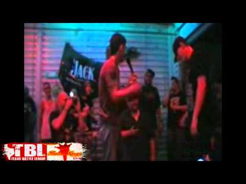 Krash Savage vs Vendetta