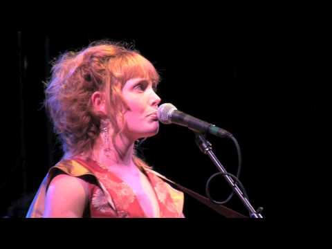 "Raggedy Man" Haley Bonar at the Minnesota Zoo 8-21-09