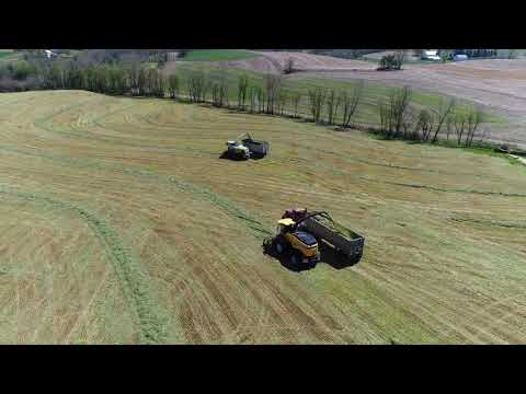 NEW HOLLAND FR920 vs. CLAAS 980