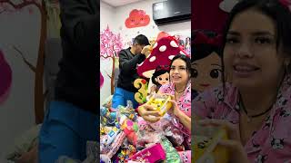Todo lo que compramos para la piñata de Victoria Isabel... 🍬✨