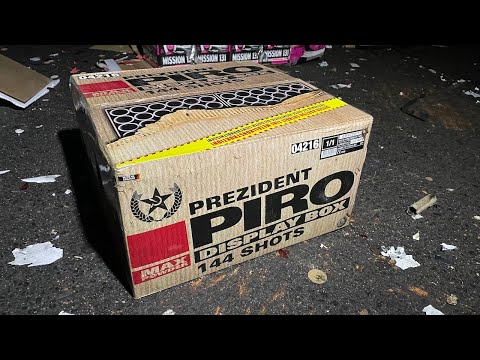 LESLI PREZIDENT PIRO | DISPLAY BOX | VERBUND BATTERIE | 144 SHOTS