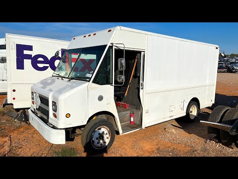 I Bought the Cheapest FedEX Truck EVER 24v Cummins + Allison for $4350!! Freightliner MT45 Step van!