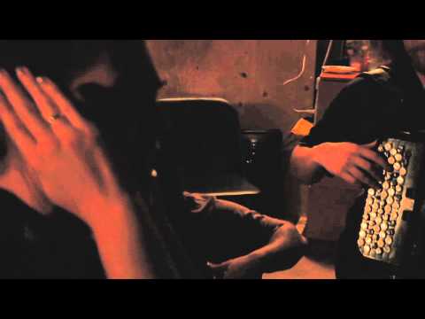 Lemon Bucket Orkestra - Tomu Kosa