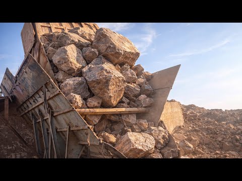 BIG ROCK 🪨 Crusher Machine - FULL Powerfull Process A Giant in Action-Big Rock Crushing#asmrvideo 