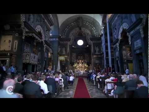 Click to Watch the Strong Affirmation of Pope Francis by Cardinal Raymond Burke Shatters the Narrative of Division video