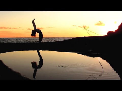 Papazó - Den Eisai Edw ft. Lah Porella (Official Video)