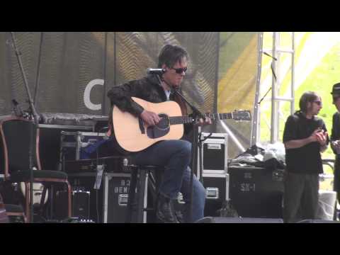 Pete Huttlinger - Guitar Town - Copper Mtn., CO 8-10-13 SBD* HD tripod