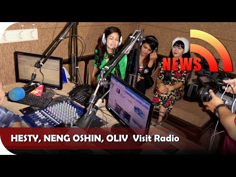 Nagaswara News - Visit Radio Hesty Klepek-klepek, Neng Oshin dan Oliv - TV Musik Indonesia