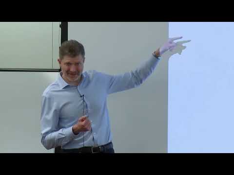 The Generic Viewpoint Assumption; Object Recognition