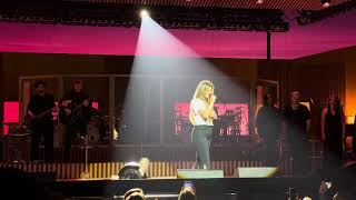 Kelly Clarkson  - Sober 2025 Vegas