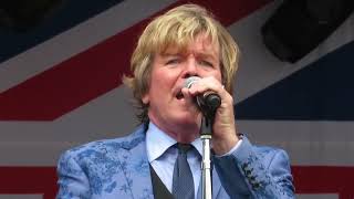 Peter Noone Herman's Hermits LIVE Can't You Hear My Heartbeat, NY State Fair 8 27 18