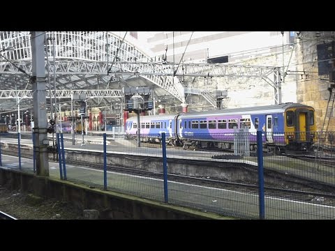 Northern Class 156 arrives at Liverpool Lime Street (10/11/14)