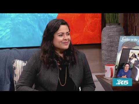 Dr. Maya Soetoro-Ng honors her and President Barack Obama's mother with a scholarship benefitting Se