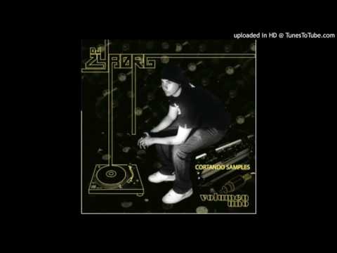 10. Dj Zyborg - Escuchalo mi Friend. Feat. Guanaco Mc