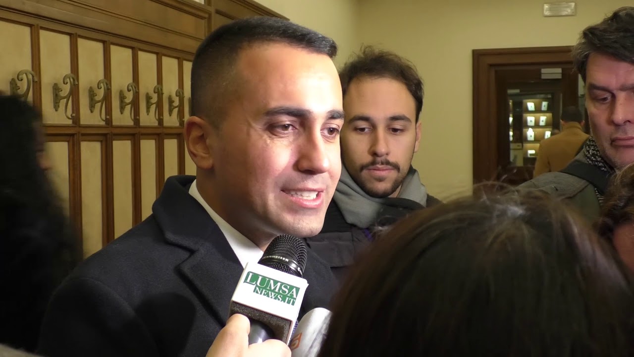Di Maio illustra l’accordo sul Mes: “Altre clausole da qui a gennaio” Di Maio illustra l’accordo sul Mes: “Altre clausole da qui a gennaio”