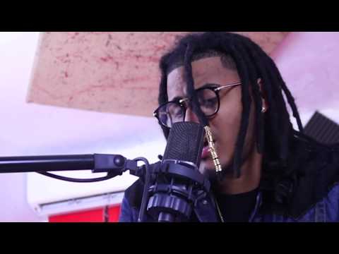 Jerry el Sonido Perfecto - Desnuda