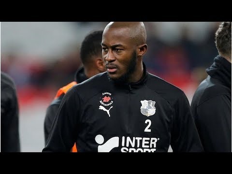 Racist abuse of Prince Gouano brings Ligue 1 clash to a halt