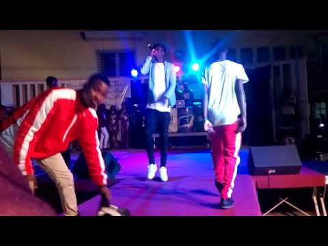 Dip doundou guiss, kanyzii, Bm jaay, Samba Peuzzei à la kermesse de la Cathédrale 2018