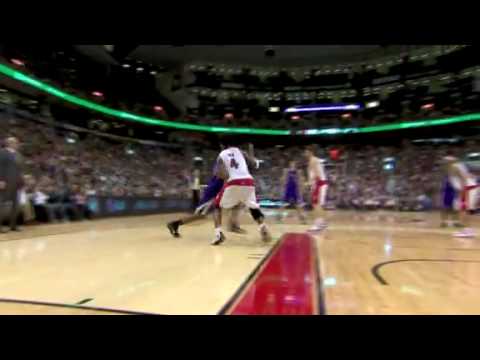 Chris Bosh Block nasty off backboard Jason Thompson vs Sacramento Kings