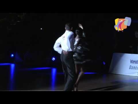 2009 IDSF Grand Slam Latin - Platja d'Aro (ESP):  Kulczak/Mabuse