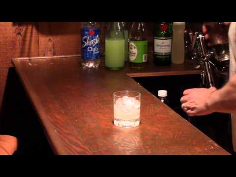 How To Make a Vodka Gimlet Cocktail | Epic Guys Bartending