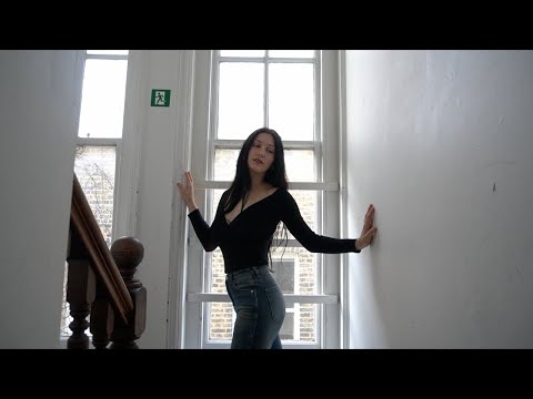 Thumbnail for tiny studio apartment tour in london!