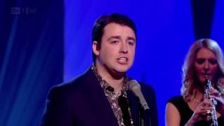 Alfie Boe and Jason Manford perform The Impossible Dream on Comedy Rocks (2011)