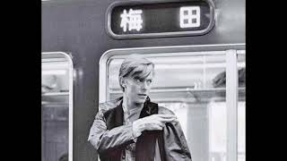 African Night Flight (1979) David Bowie + lyrics