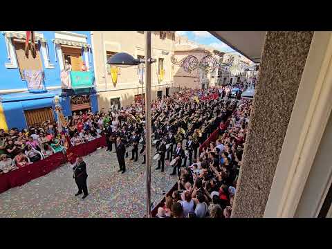BANDA MUNICIPAL DE VILLENA DESFILE DE LA ENTRADA 2024 ARRANCADA
