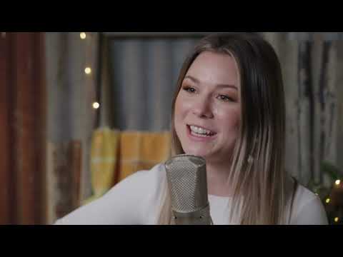 Muster Mic Sessions - Caitlyn Shadbolt