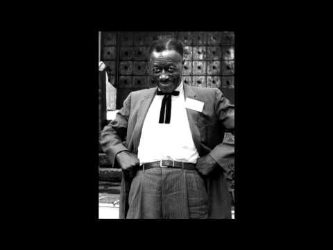 MR. SON HOUSE TALKS ABOUT A TRAIN.