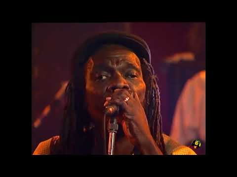 Culture - See Them A Come ( Live In Shrewsbury UK 2005 )