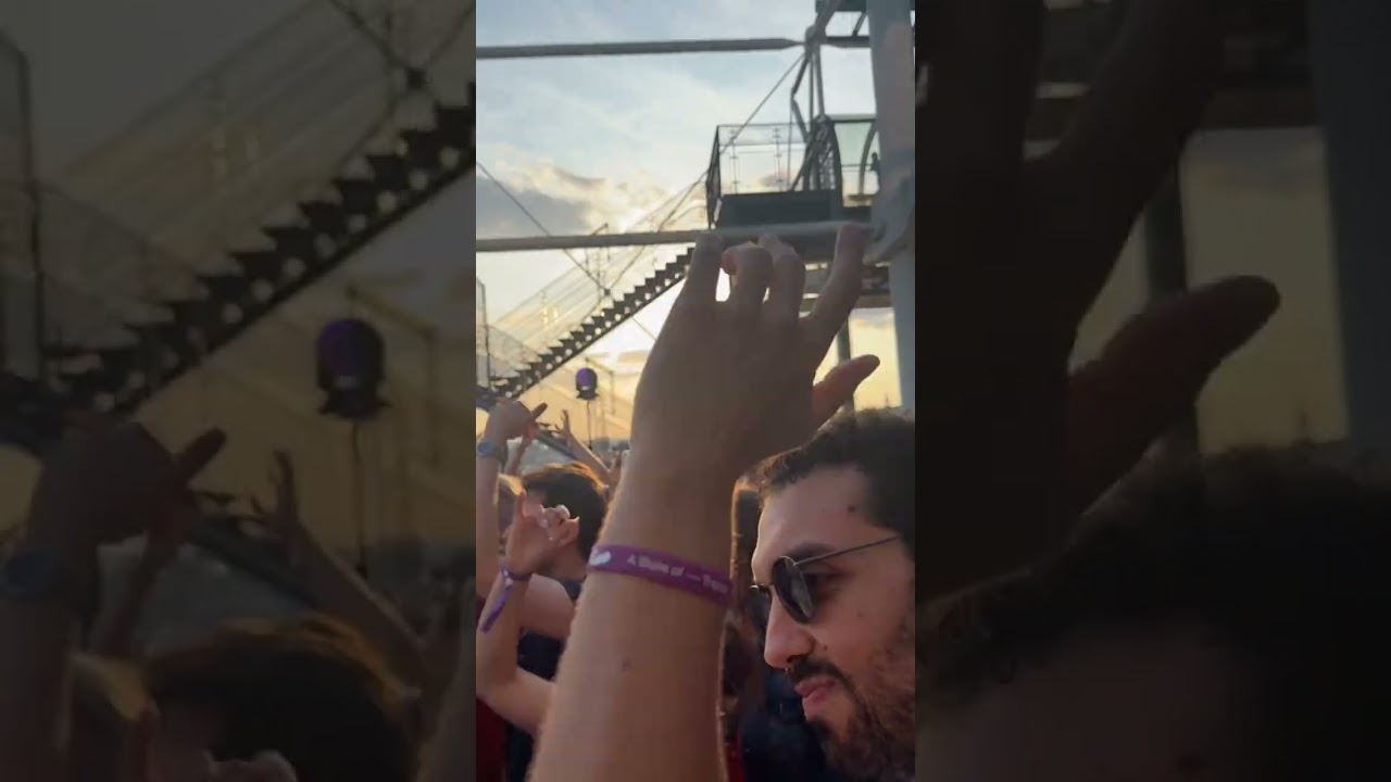 Armin van Buuren turned Paris into a rooftop rave 🔥 #DeezerSessions #EDM #ArminVanBuuren