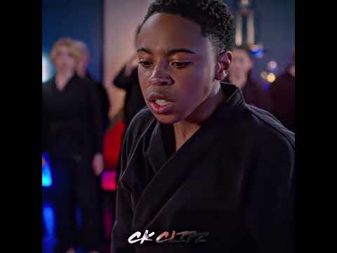 Miguel showed him who’s the strongest fighter#cobrakai#migueldiaz#kennypayne#robbykeene#cobrakaichop