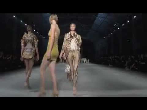 Alexander McQueen - Spring Summer 2009 runway
