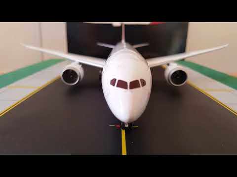 Gemini200 Qantas Boeing 787-9 unboxing and review in 1:200 scale