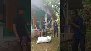 Download lagu Kumpulan Vidio Komedi Populer Ahir Thn 2025 |BODOR SUNDA😂😂😂 mp3 Download lagu Kumpulan Vidio Komedi Populer Ahir Thn 2025 |BODOR SUNDA😂😂😂 mp3