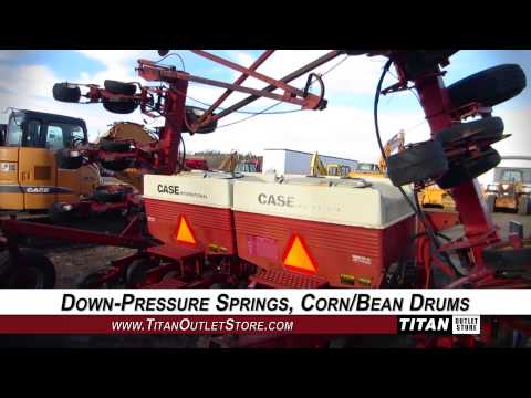 International 900, 12R30, 3 Point Hitch, Air Metering,...