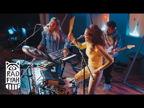 Ikan Hyu - Iyeah - Rad Fyah Studio (on the road) Live Session