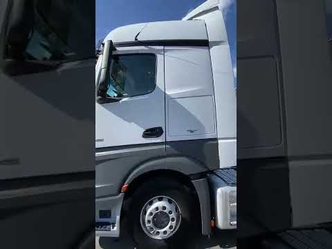 2015 Vilcējs 4x2 Mercedes-Benz Actros 1845 LS