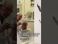 Kapper Henk knipt al ruim 73 jaar | #shorts